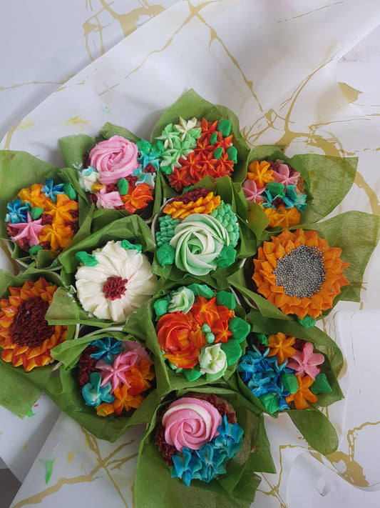 Eggless 12 Cupcake Bouquet